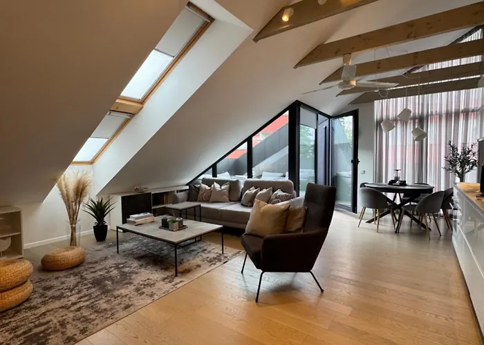 Arunes - Daukanto פלאנגה